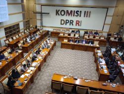 Ketua Komisi III DPR Usir Perwakilan Pengembang di Rapat, Dinilai Tak Patuhi Putusan Soal Akses Musala di Bekasi
