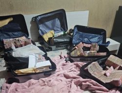 Koper Berisi Rp 5 Miliar Jadi Barang Bukti, KPK Tahan Pejabat Bea Cukai