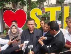 Terbang ke Jepang, Ronny Teguh Klaim Rismon Tak Pernah Buat Tesis-Disertasi di Universitas Yamaguchi