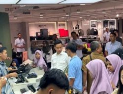 Jelang Lebaran, Wapres Gibran Ajak 100 Anak Panti Asuhan Belanja di Blok M