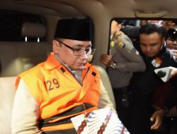 DPR Soroti Pengalihan Tahanan Yaqut, Nilai Seharusnya Tak Perlu Ditahan Sejak Awal