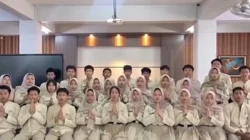 Viral Siswa SMAN 1 Purwakarta Acungkan Jari Tengah ke Guru, Satu Kelas Minta Maaf