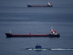 BREAKING NEWS: Iran Kembali Tutup Selat Hormuz, Dunia Waspada Krisis Energi
