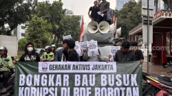 Endus Dugaan Korupsi RDF Rorotan, Massa Geruduk DPRD DKI: “Pansus Jangan Mati Suri”
