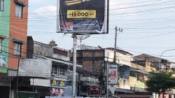 Billboard Rokok Magnum Depan Aston Jambi Diduga Ilegal dan Tidak Bayar Pajak, BPPRD Kota Jambi Diminta Bertindak