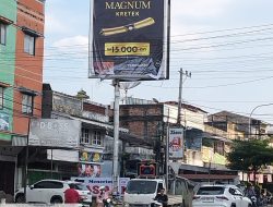 Billboard Rokok Magnum Depan Aston Jambi Diduga Ilegal dan Tidak Bayar Pajak, BPPRD Kota Jambi Diminta Bertindak