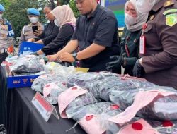 Polda Jambi Musnahkan 20 Kg Sabu dan Ribuan Ekstasi, Enam Tersangka Diamankan