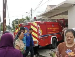 Emak-Emak Protes Damkar Pasok Air ke Rumah Pejabat Saat Warga Medan Krisis Air