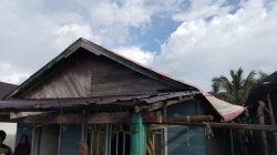 Angin Puting Beliung Rusak Dua Rumah di Kuala Jambi