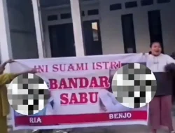 Rumah Pasutri Diduga Bandar Sabu Dikepung Emak-Emak di Tanjab Barat
