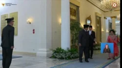 Prabowo dan Megawati Tampil Akrab di Upacara Hari Lahir Pancasila 2026, Saling Persilakan hingga Berjalan Berdampingan