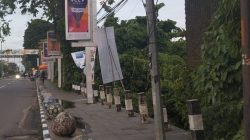 Billboard Rokok Berdiri di Atas Trotoar Jalur TAC Kota Jambi, DPMPTSP dan POL PP Jangan Tutup Mata?
