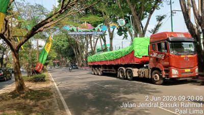 Truk Siba Surya Bermuatan Berat Masuk Jalur Kota, Diduga Ikuti GPS