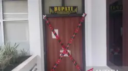 OTT KPK di Kuansing Seret 10 Orang, Dugaan Korupsi Jual Beli Jabatan