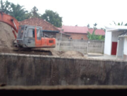 Warga Penyengat Olak Kembali Desak Pemerintah Tertibkan Stokpile Pasir, Rumah Retak dan Debu Ganggu Permukiman