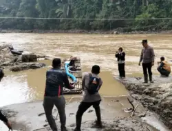 Drone Terbang di Atas Kepala Penambang Emas Ilegal di Geopark Merangin, Pelaku PETI Tunggang Langgang