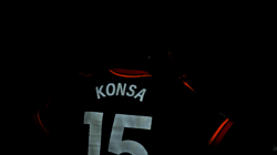 Arsenal Resmi Datangkan Ezri Konsa dari Aston Villa, Perkuat Lini Belakang
